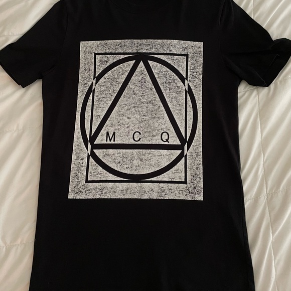 MCQ Alexander McQueen Big Symbol Glyph Logo Slim Fit Black T Shirt Mens Large - Picture 1 of 3